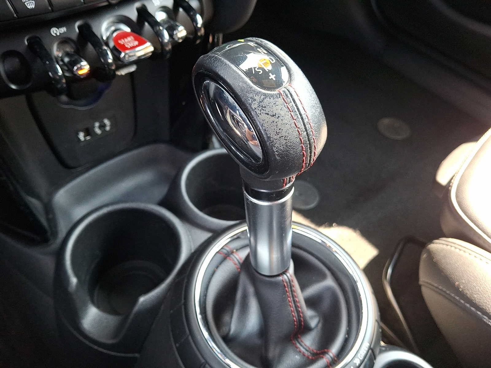 Used 2015 MINI Cooper S FWD image 11