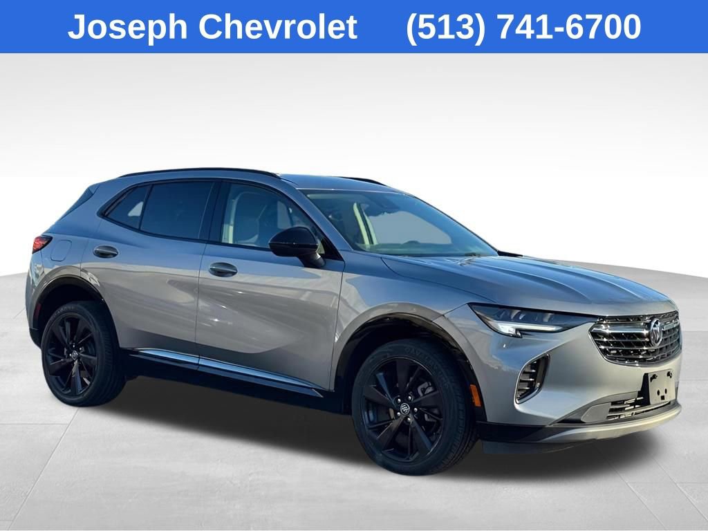 Used 2023 Buick Envision Preferred image 3