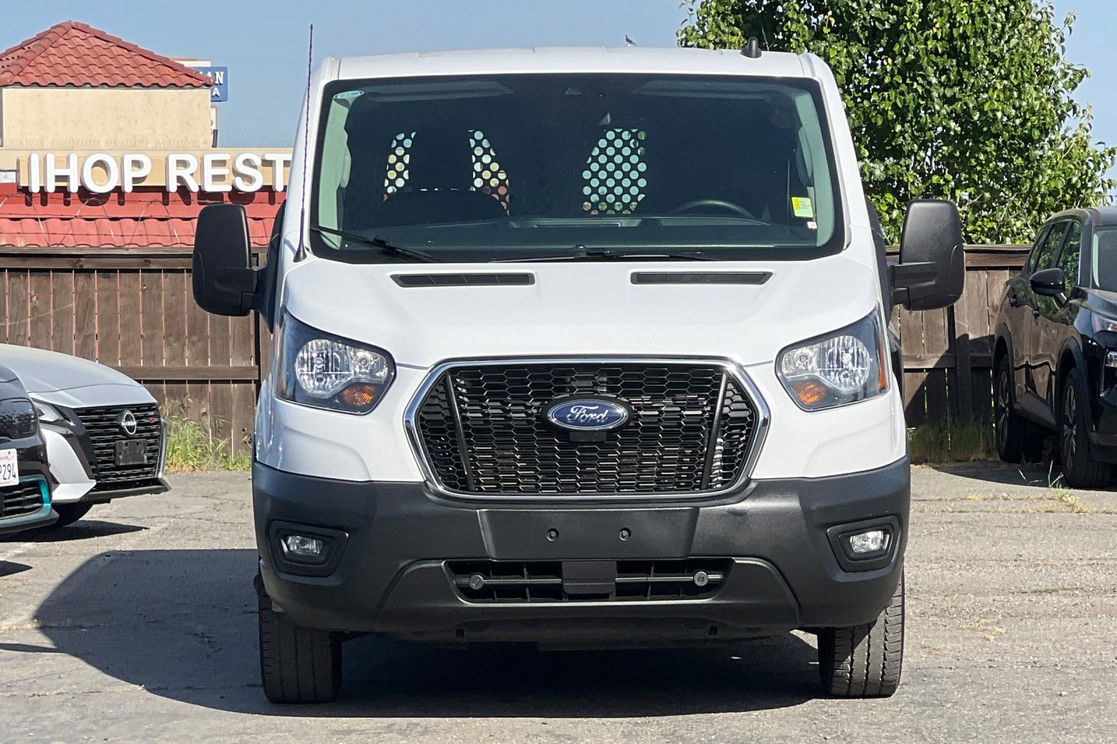 Used 2024 Ford Transit 250 Low Roof w/ Exterior Upgrade Package image 9