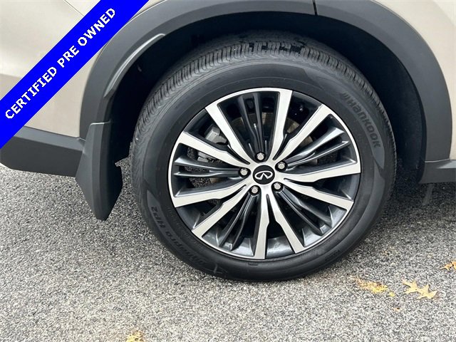 Certified 2025 INFINITI QX60 Sensory image 11