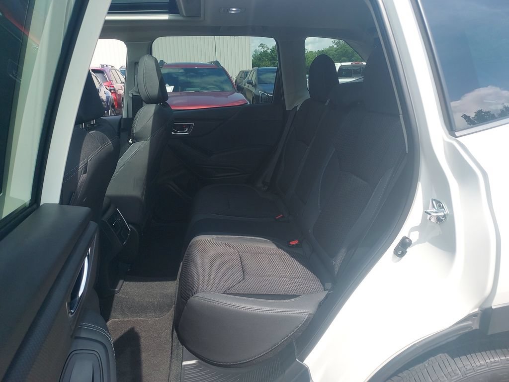 Certified 2024 Subaru Forester Premium AWD/4WD image 31