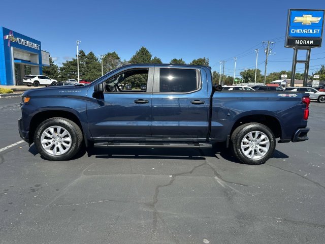 Certified 2020 Chevrolet Silverado 1500 Custom w/ Custom Value Package AWD/4WD image 4