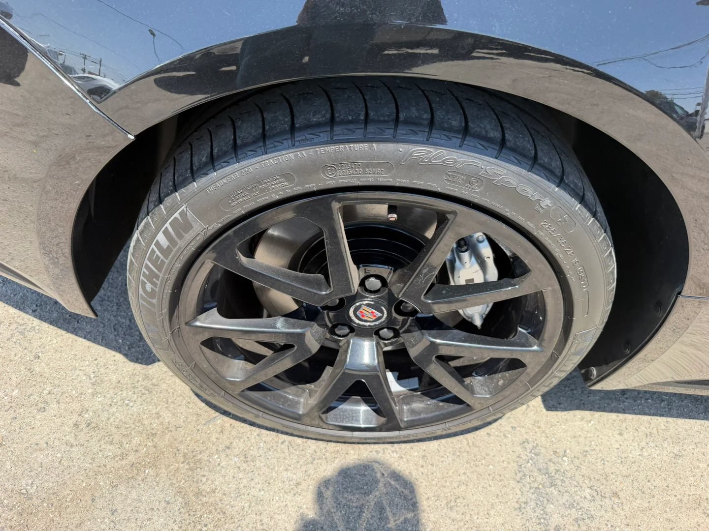 Used 2011 Cadillac CTS V w/ Wood Trim Package RWD image 40
