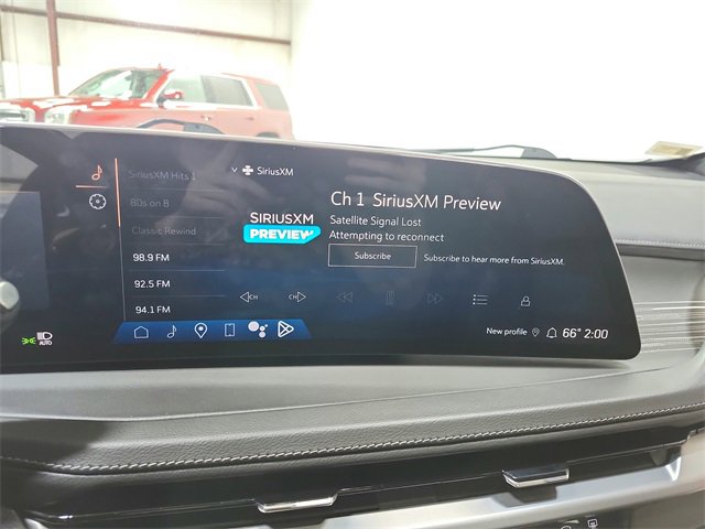 Used 2024 Cadillac XT4 Premium Luxury image 27