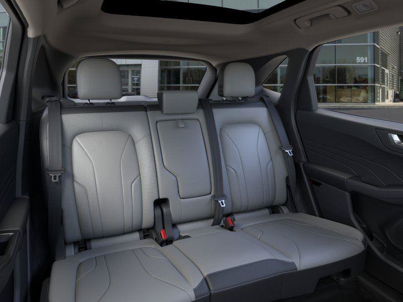 New 2025 Ford Escape SE w/ PHEV Premium Package FWD image 11