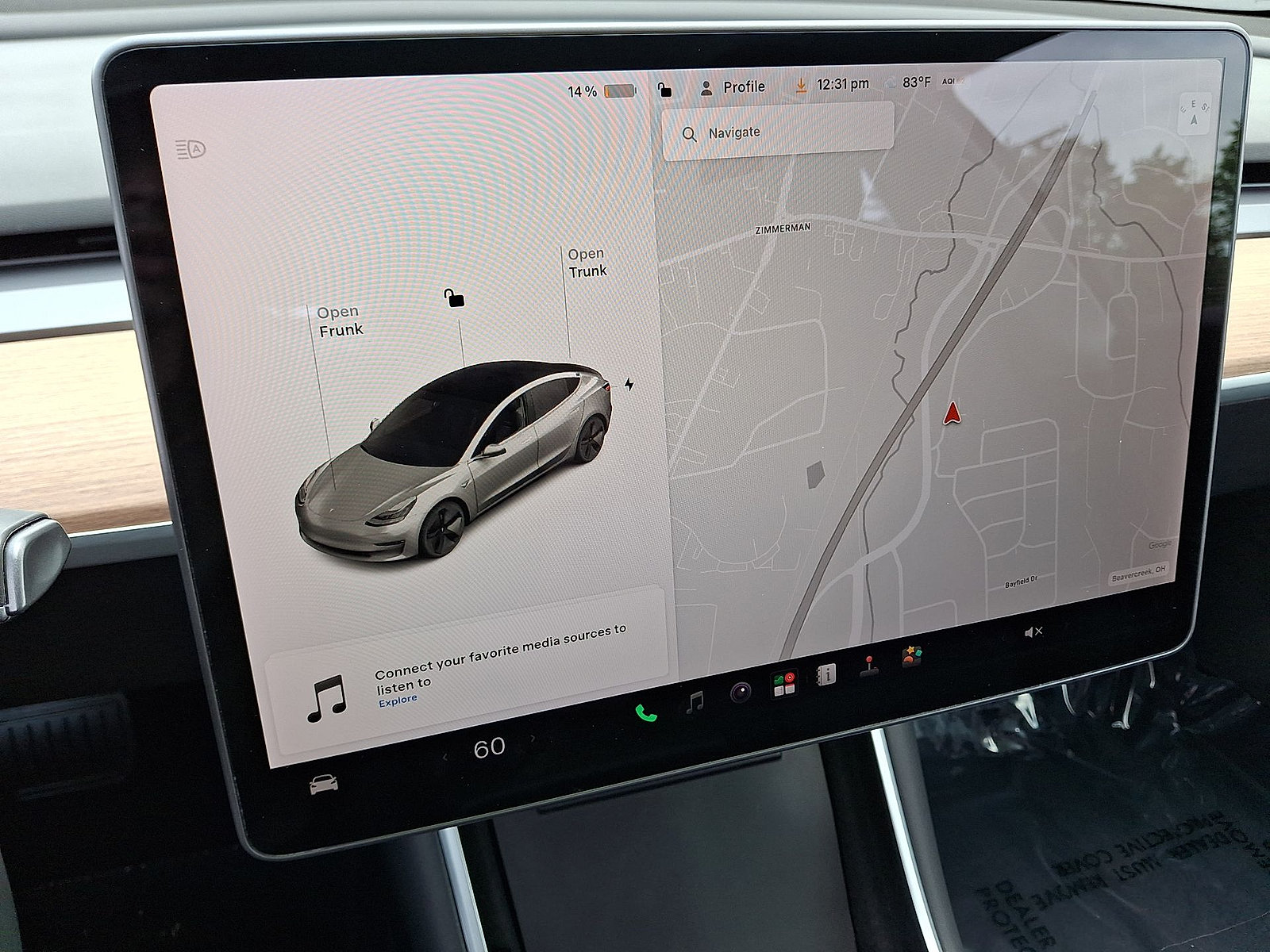 Used 2018 Tesla Model 3 Long Range RWD image 14