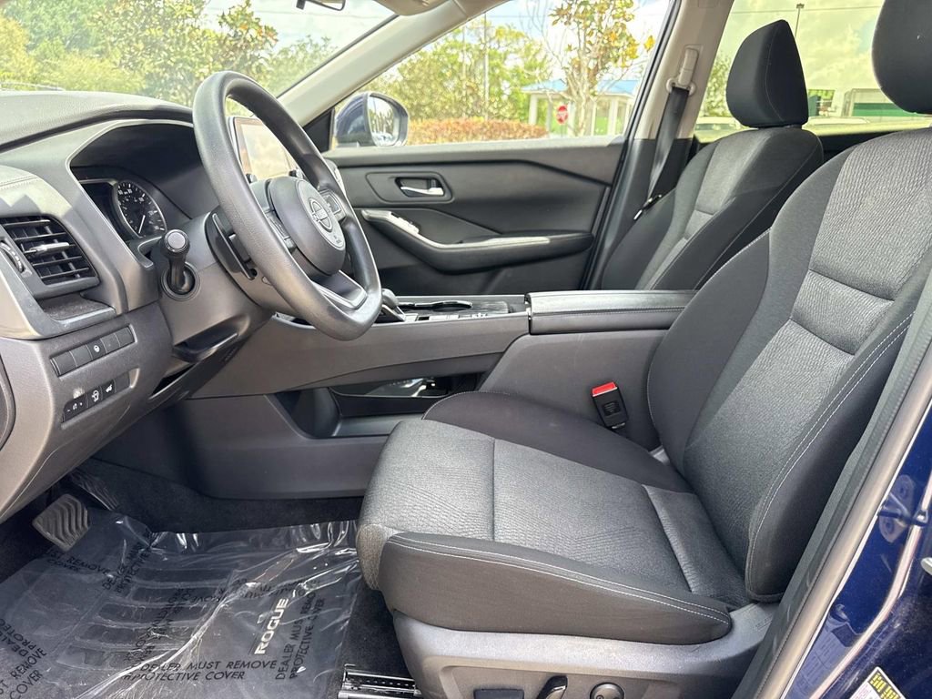 Used 2024 Nissan Rogue SV FWD image 22