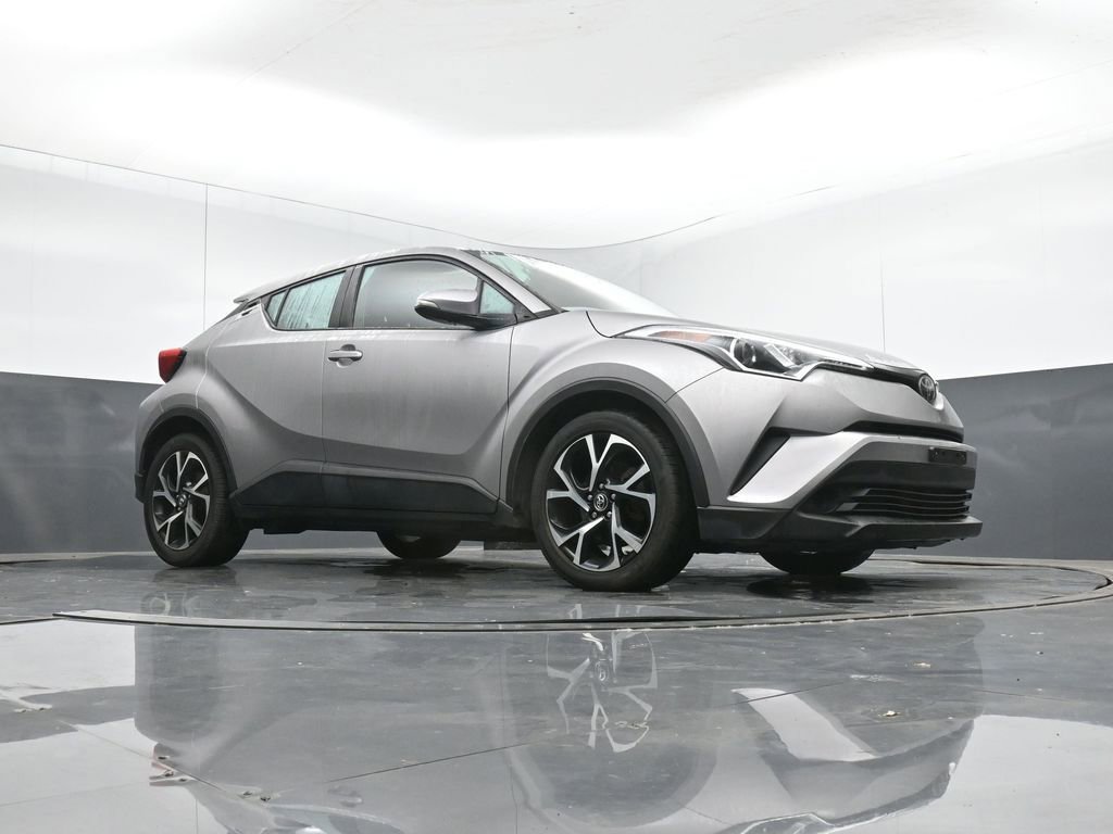 Used 2019 Toyota C-HR image 42