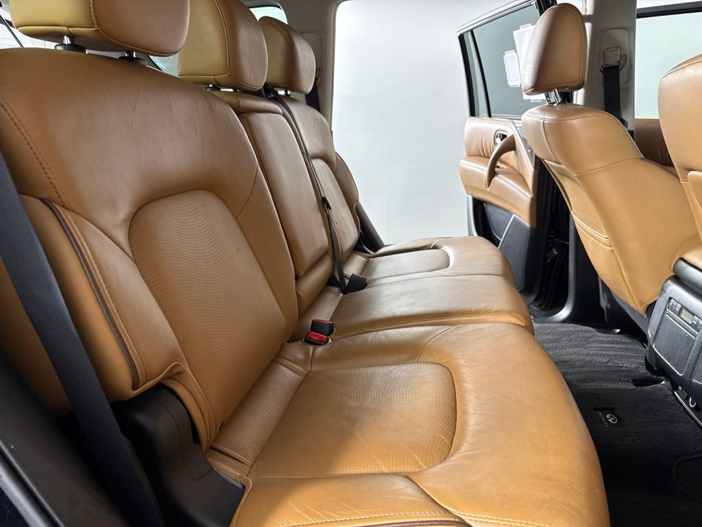 Used 2016 INFINITI QX80 4WD w/ Signature Edition Package image 38