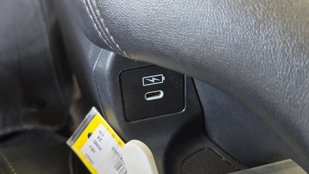 Used 2024 Honda HR-V EX-L image 26