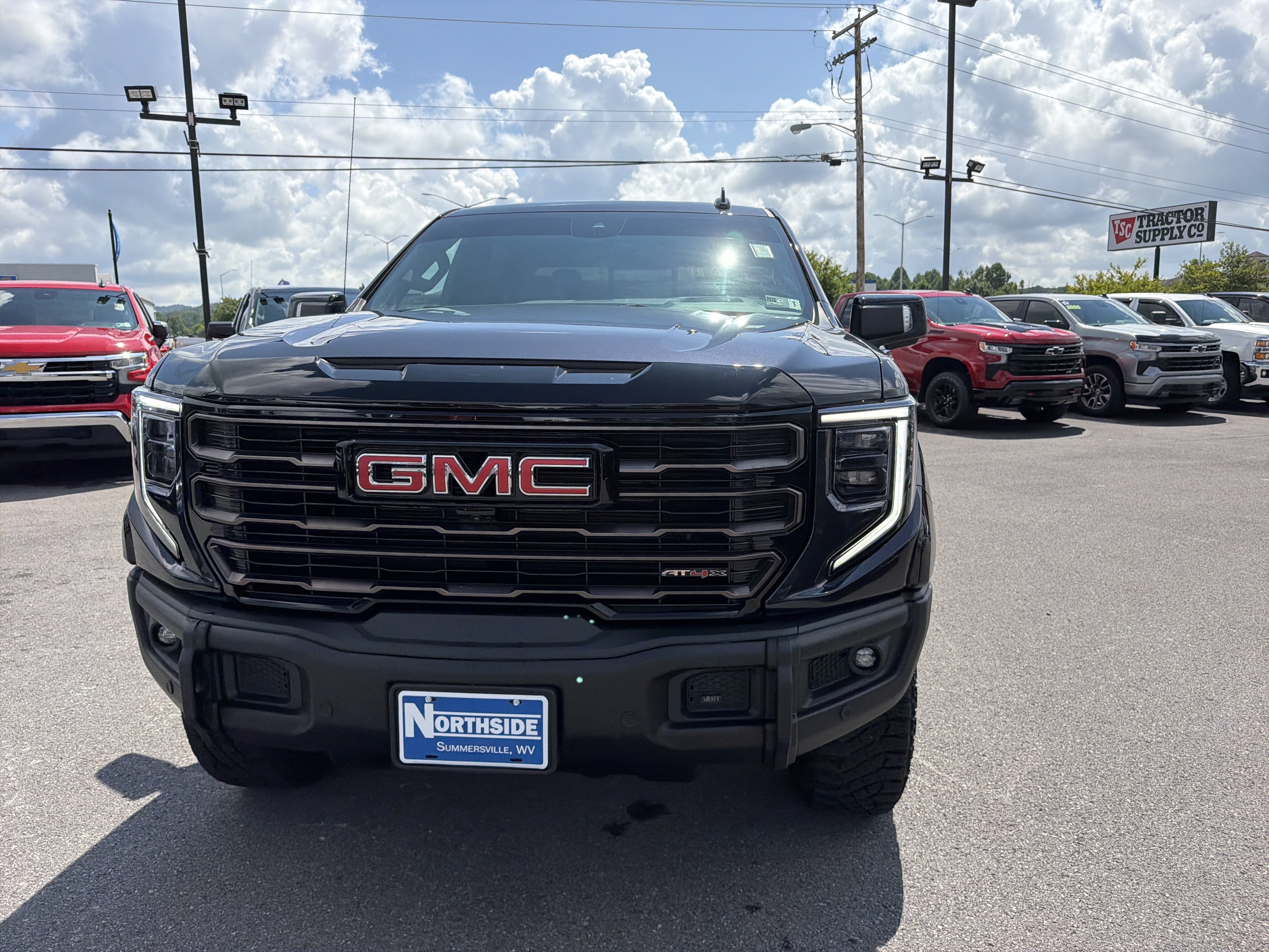 Certified 2026 GMC Sierra 1500 AT4X w/ AT4X AEV Edition AWD/4WD image 2