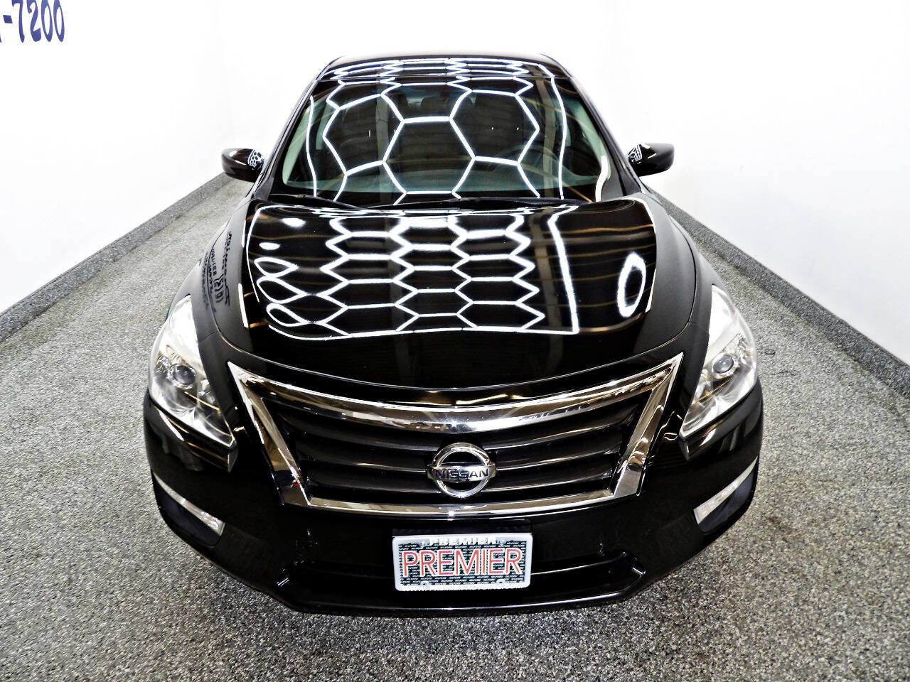 Used 2015 Nissan Altima 2.5 S w/ Power Driver Seat Package image 2