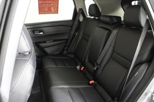 Certified 2026 Nissan Rogue SL FWD image 22