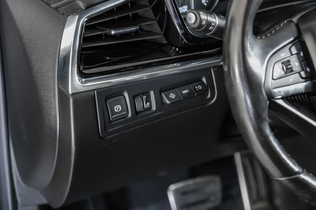 Used 2020 Cadillac XT6 Sport AWD/4WD image 30