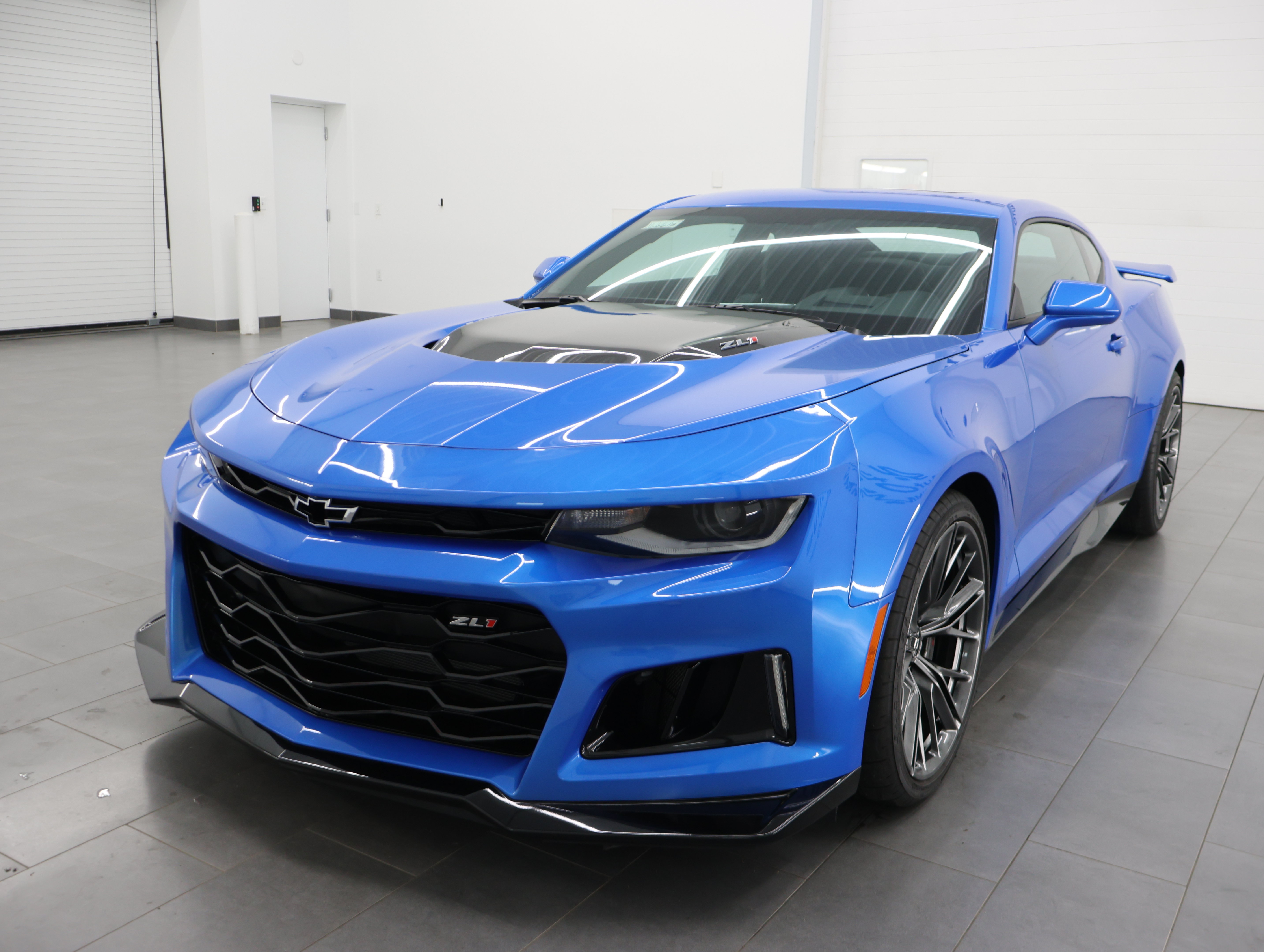 Used 2024 Chevrolet Camaro ZL1 RWD image 7