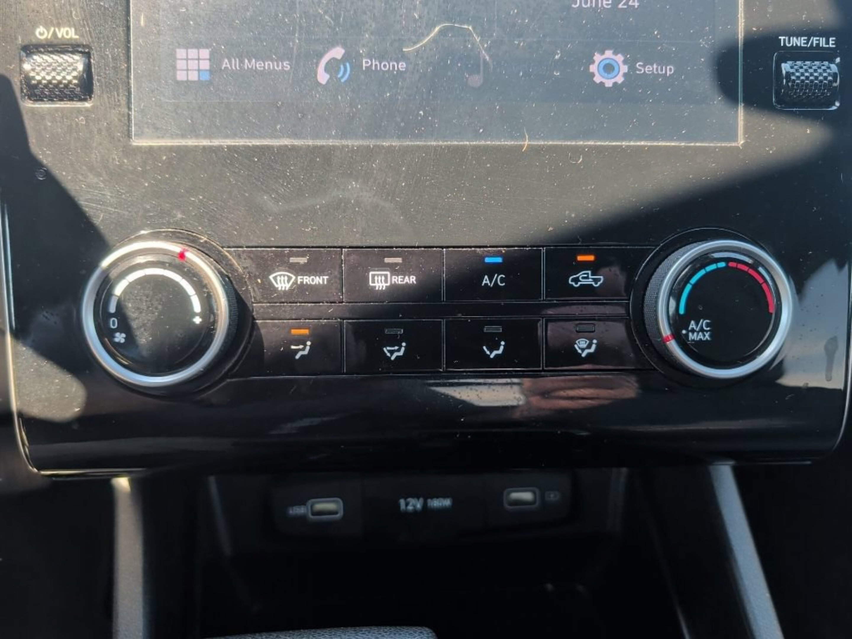 Used 2023 Hyundai Santa Cruz SEL AWD/4WD image 24