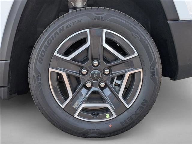 New 2026 Jeep Cherokee Laredo image 10