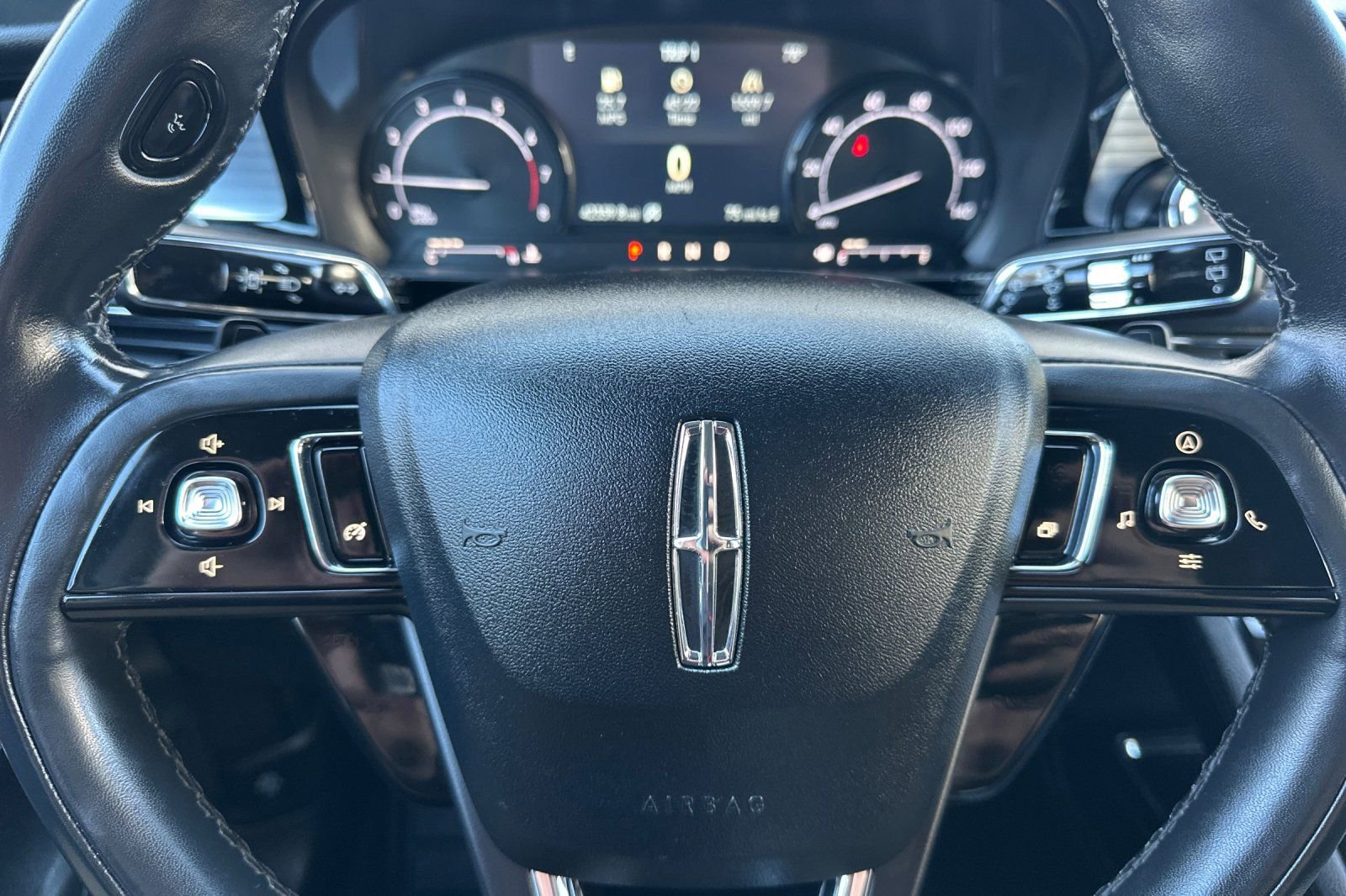 Used 2021 Lincoln Corsair AWD w/ Towing Package I image 23