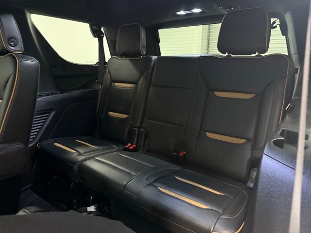 Used 2024 GMC Yukon AT4 w/ Technology Package image 17