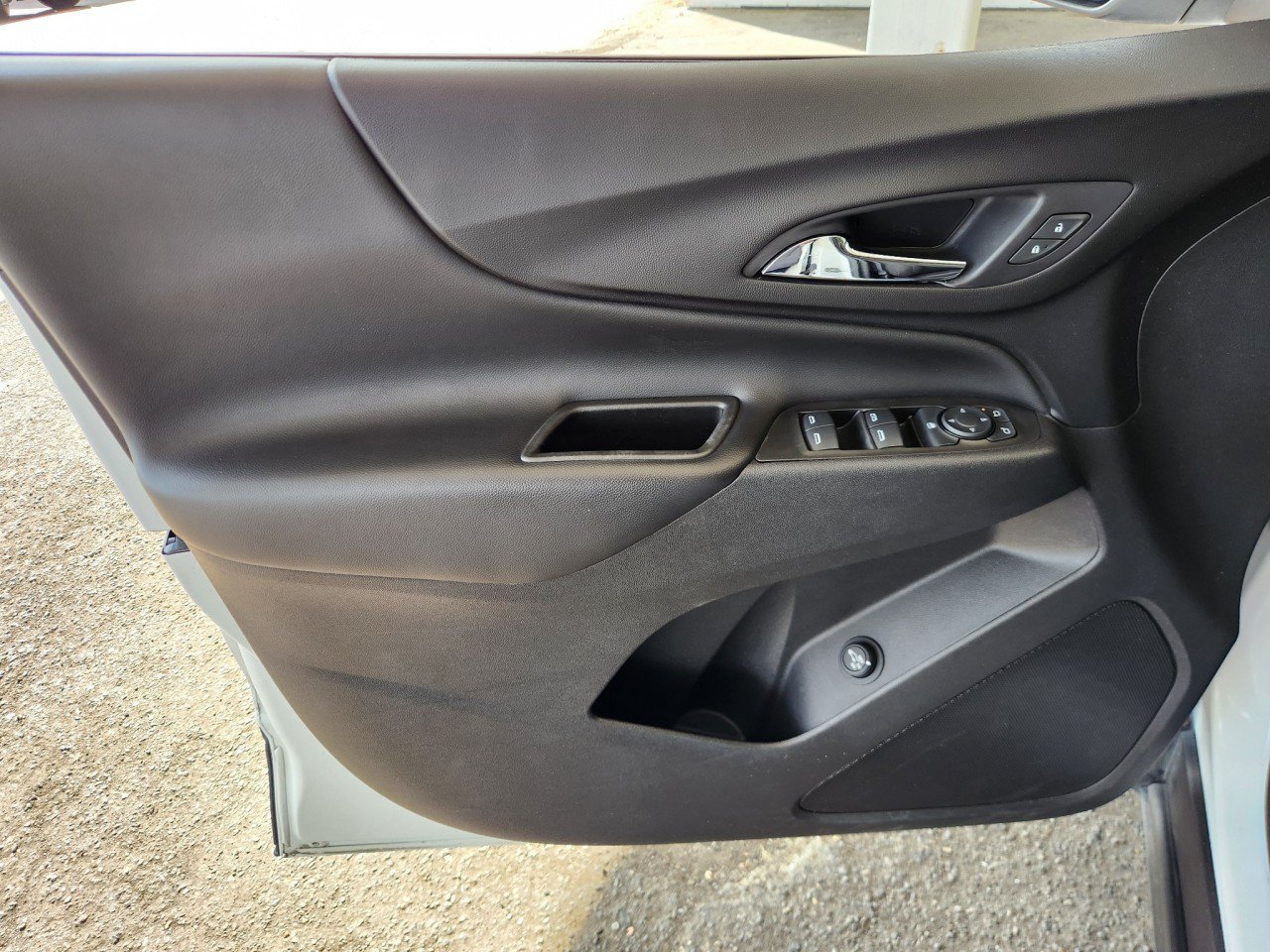 Used 2021 Chevrolet Equinox LT AWD/4WD image 13