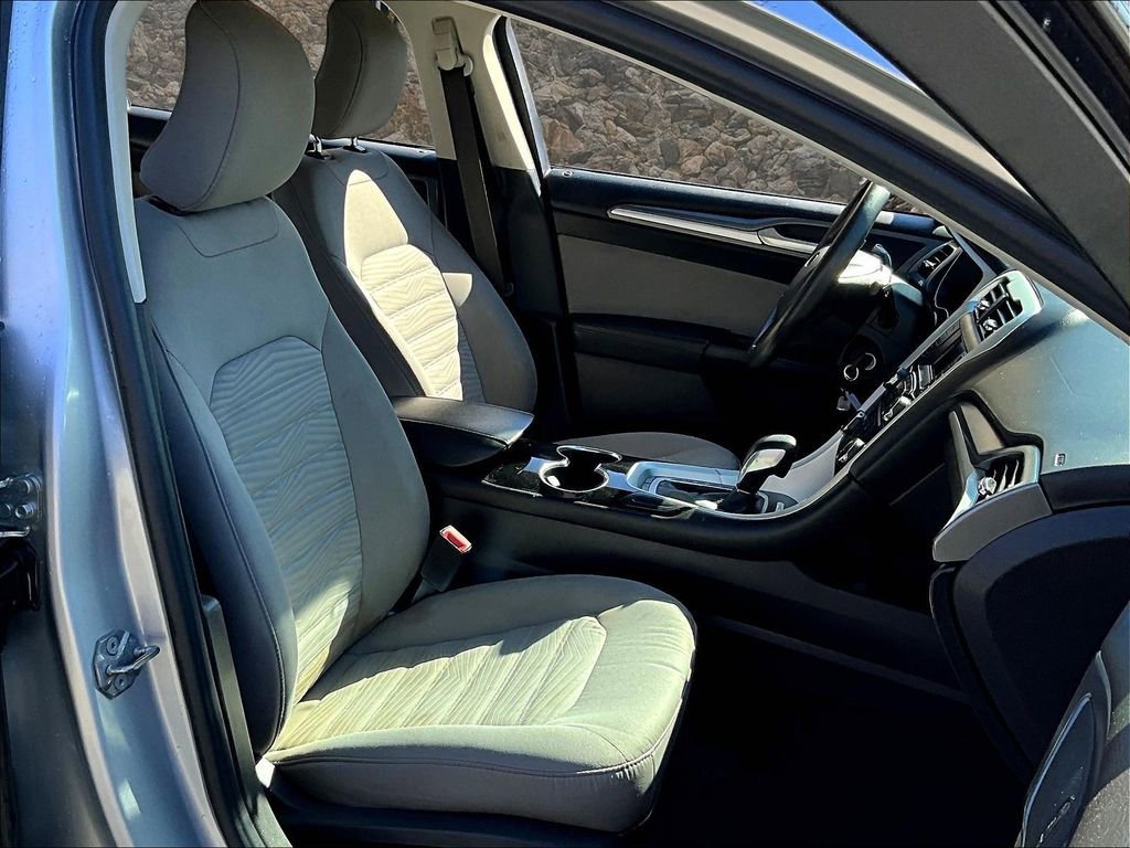 Used 2016 Ford Fusion S FWD image 7