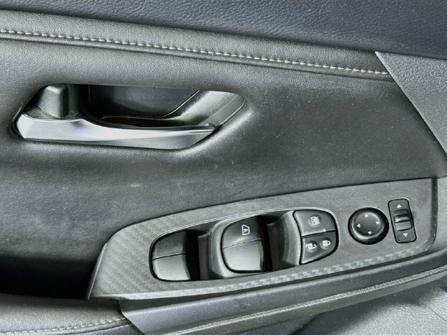 Used 2023 Nissan Sentra SV w/ All-Weather Package FWD image 21