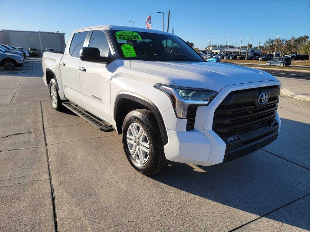 Used 2024 Toyota Tundra SR5 image 1
