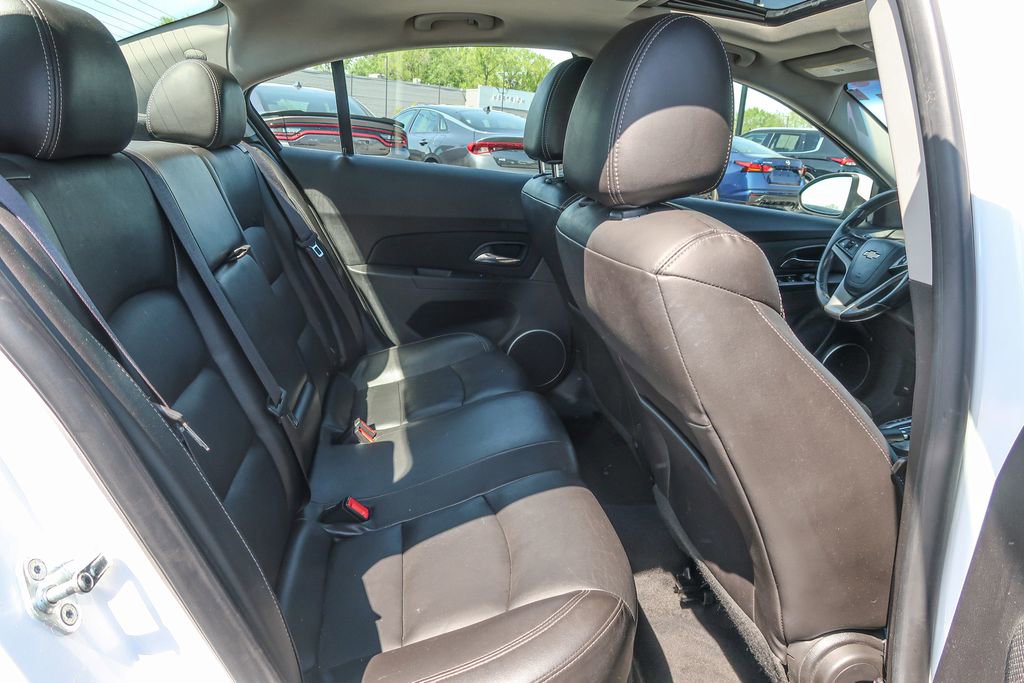 Used 2015 Chevrolet Cruze LTZ w/ Sun, Sound and Sport Package FWD image 11