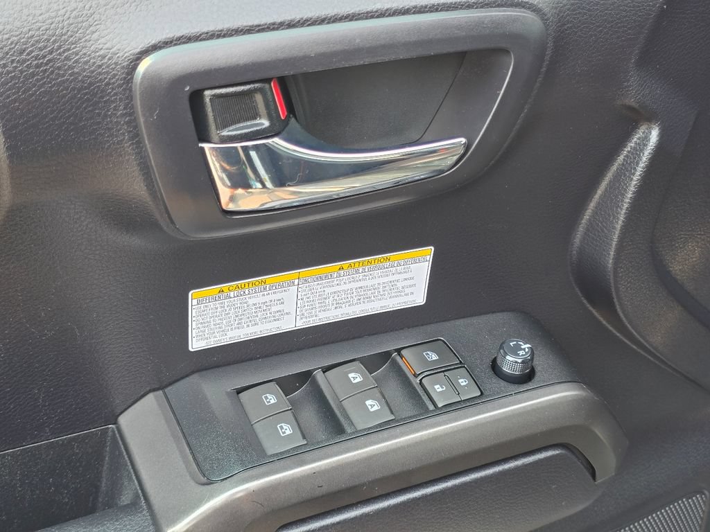 Used 2020 Toyota Tacoma TRD Pro AWD/4WD image 39
