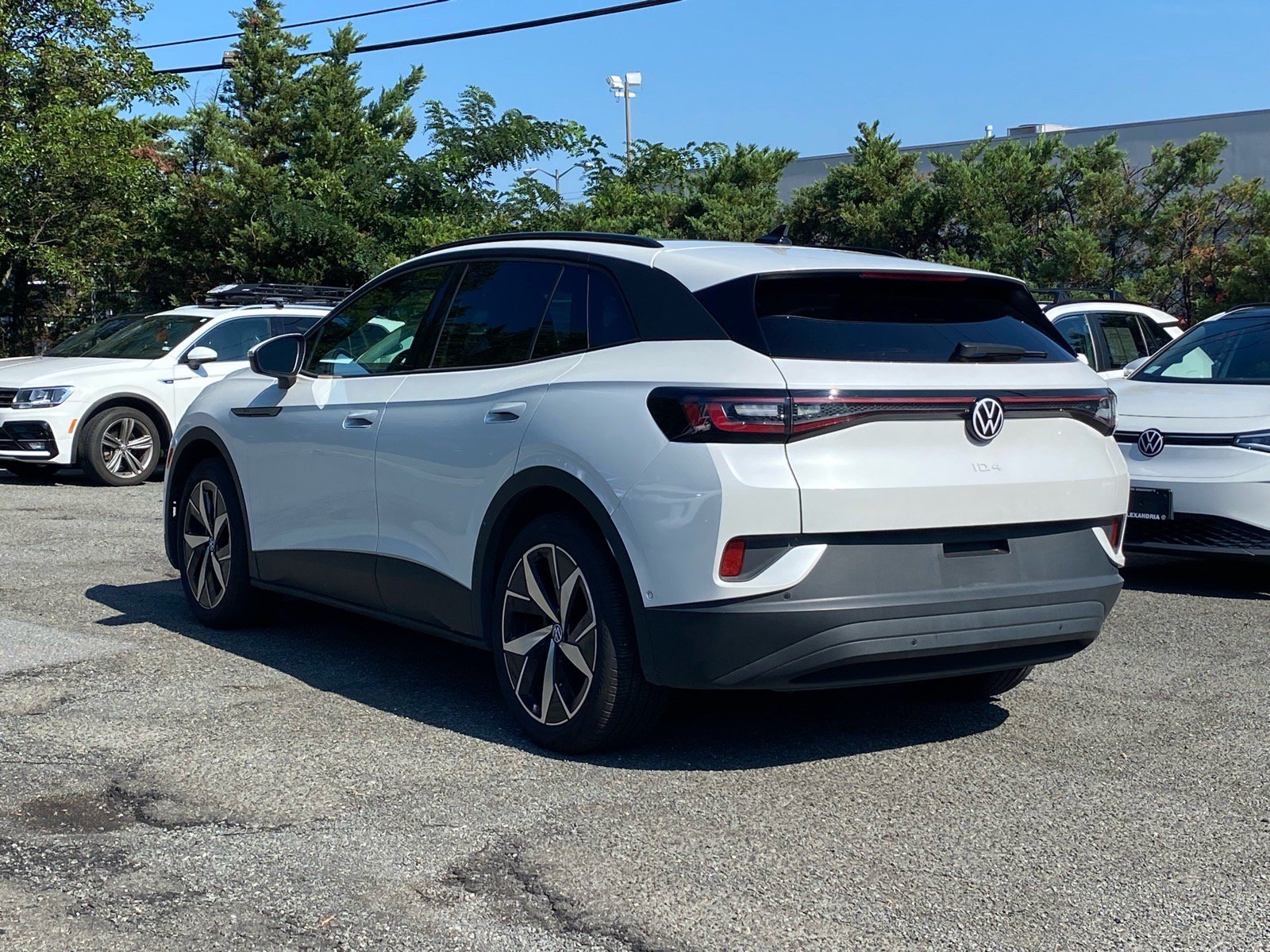 Used 2023 Volkswagen ID.4 Pro S RWD image 5