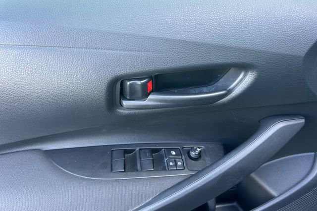 Used 2023 Toyota Corolla LE FWD image 11