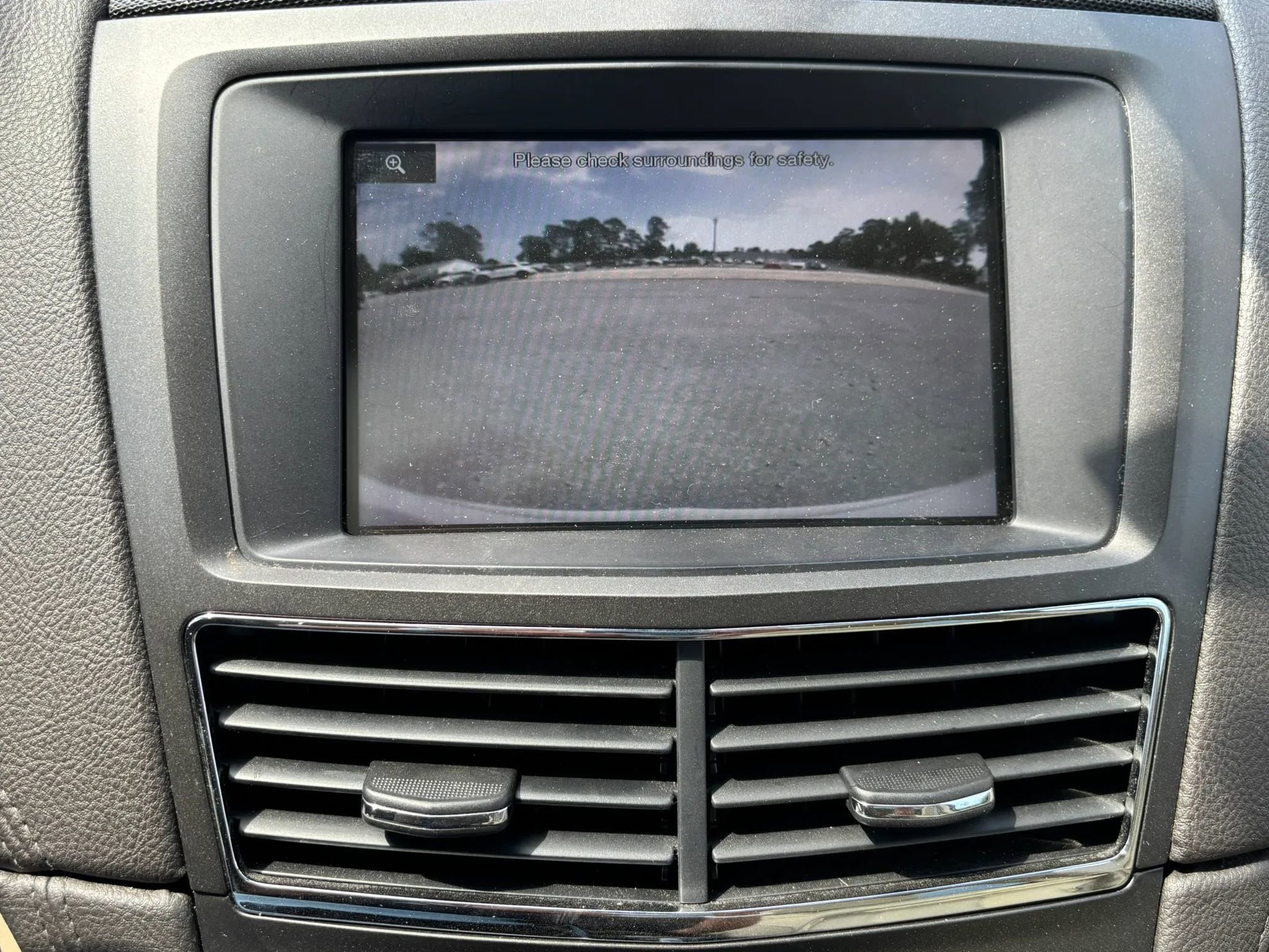 Used 2015 Lincoln MKT AWD w/ Equipment Group 201A image 27