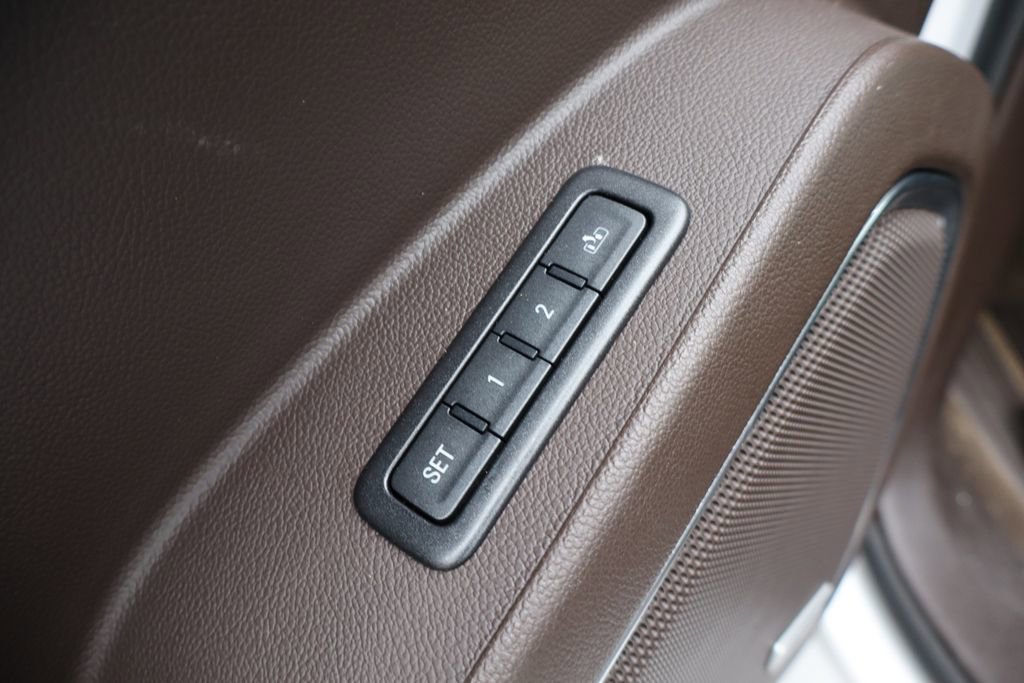 Used 2017 GMC Yukon XL Denali w/ Open Road Package image 11