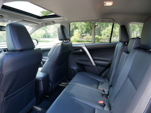 Used 2015 Toyota RAV4 Limited AWD/4WD image 9