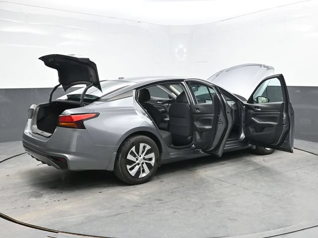 Used 2020 Nissan Altima 2.5 S FWD image 40
