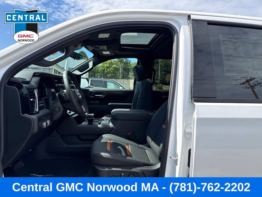New 2026 GMC Sierra 1500 AT4 w/ Technology Package AWD/4WD image 14