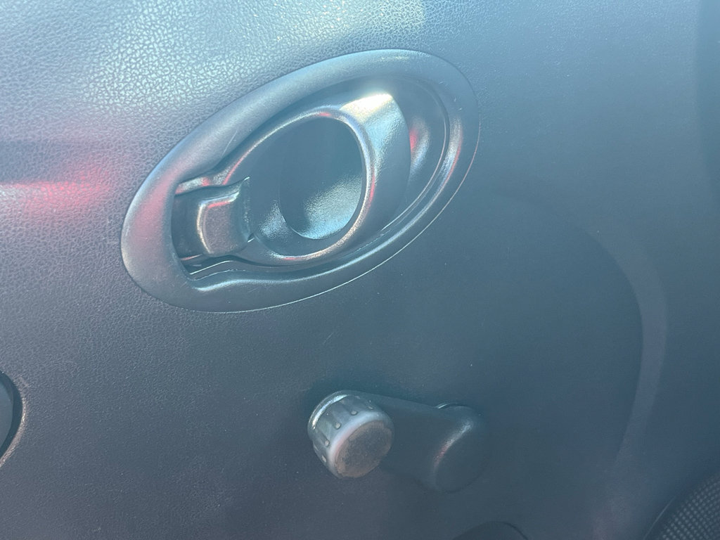 Used 2018 Nissan Versa S FWD image 15