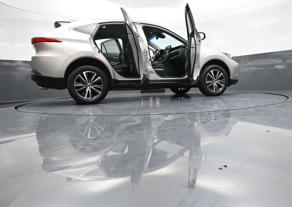 Certified 2024 Toyota Venza LE AWD/4WD image 47