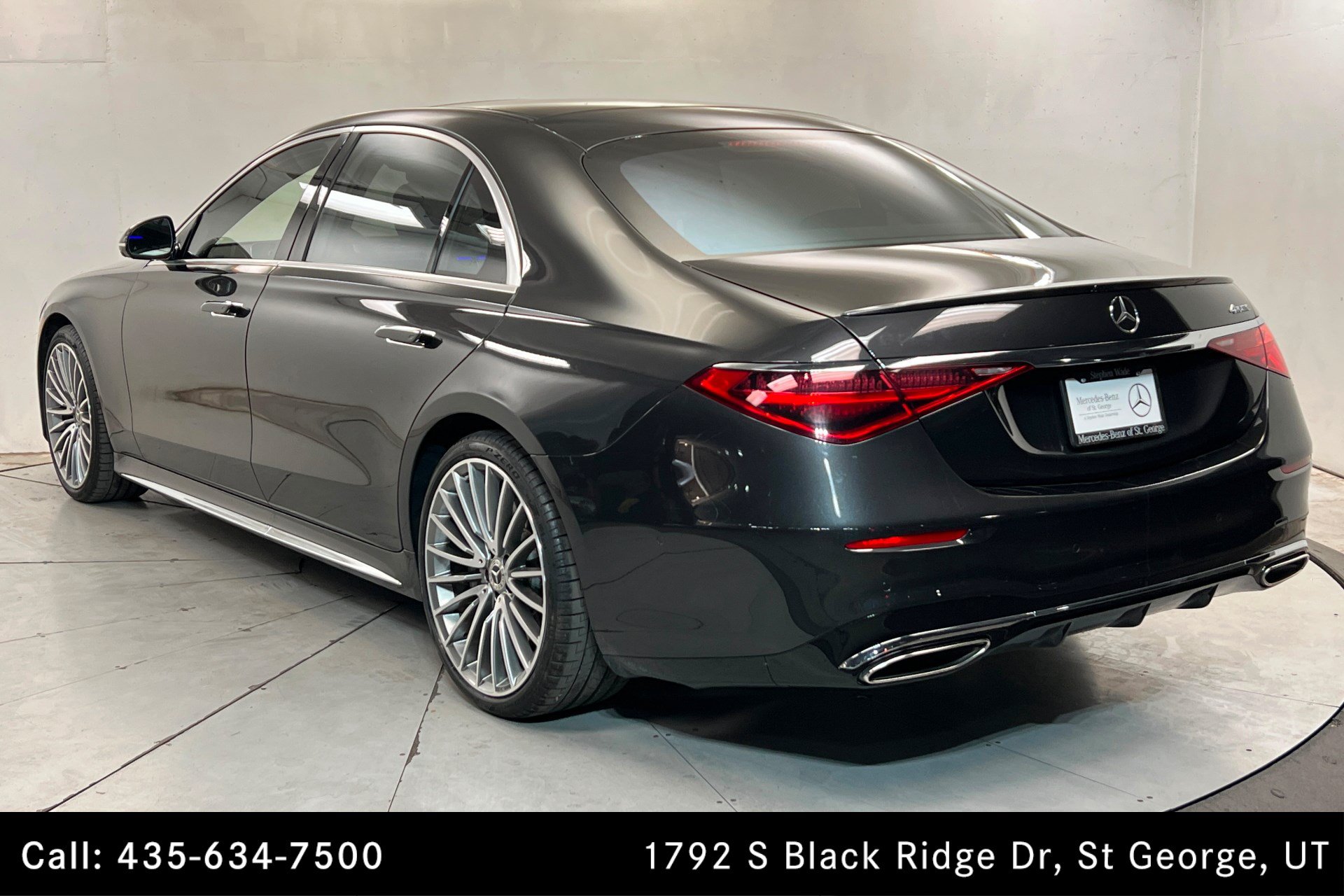 Certified 2023 Mercedes-Benz S 500 4MATIC w/ AMG Line image 3