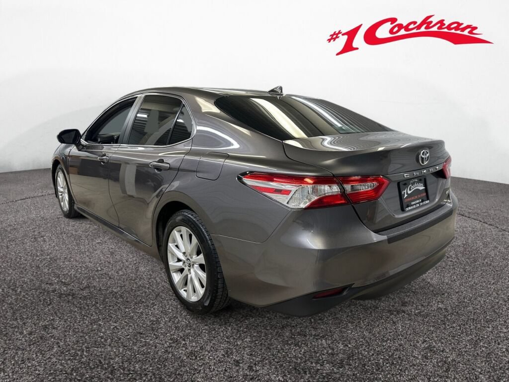 Used 2020 Toyota Camry LE FWD image 18