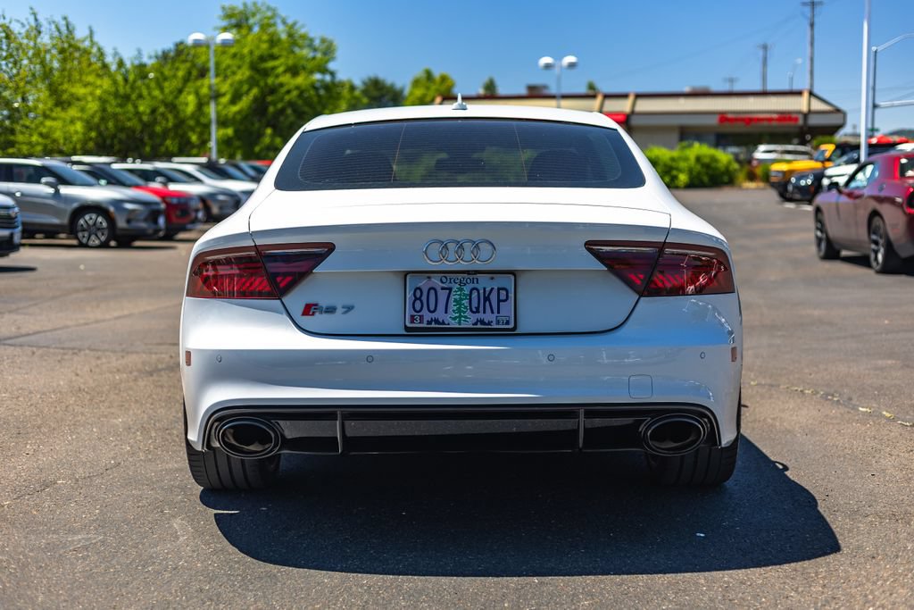 Used 2016 Audi RS 7 Prestige w/ RS 7 Dynamic Package AWD/4WD image 8