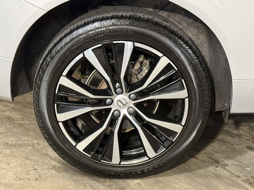 Used 2023 Volvo XC60 B5 Plus w/ Climate Package AWD/4WD image 13