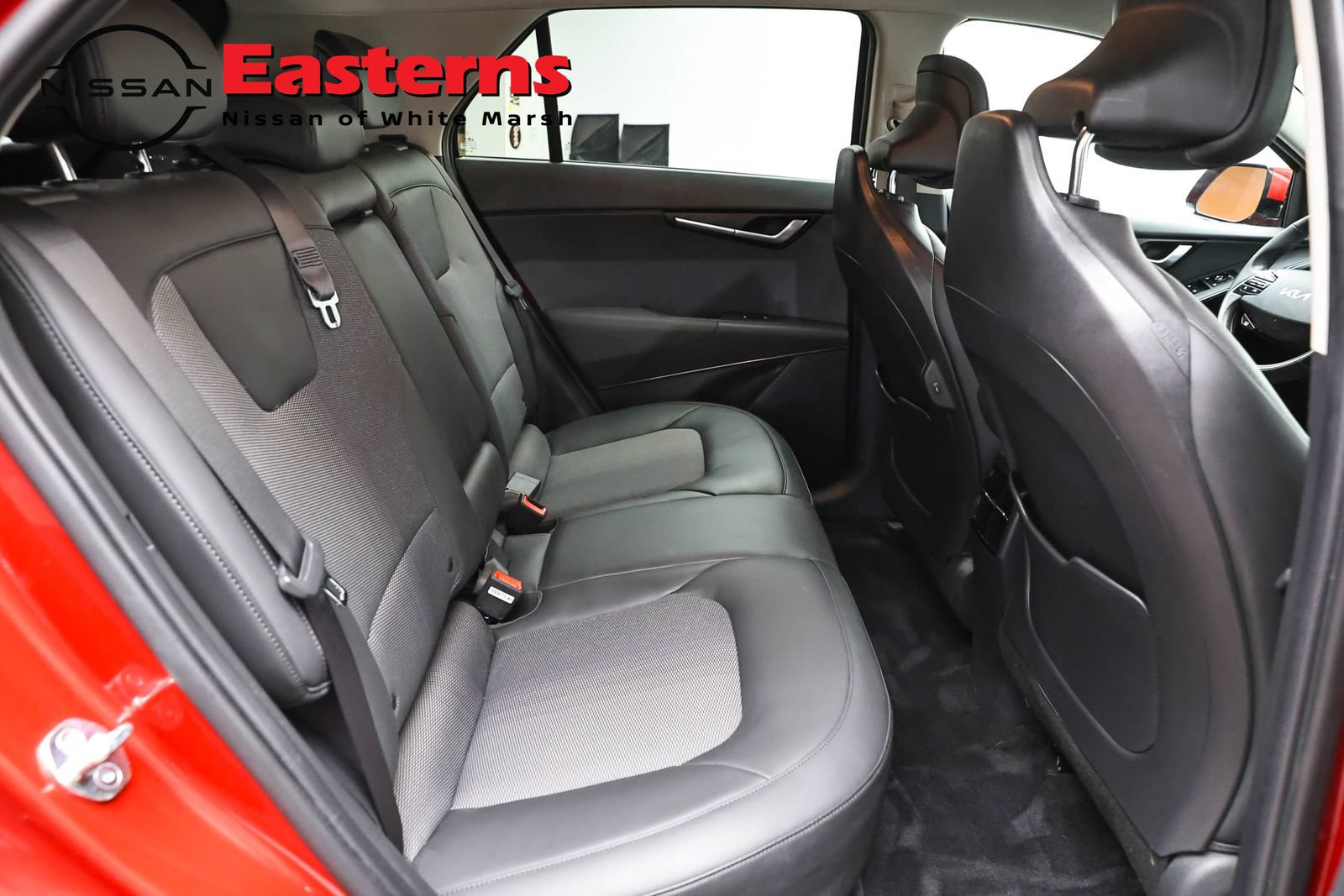 Used 2023 Kia Niro Wind w/ Wind Preserve Package FWD image 24