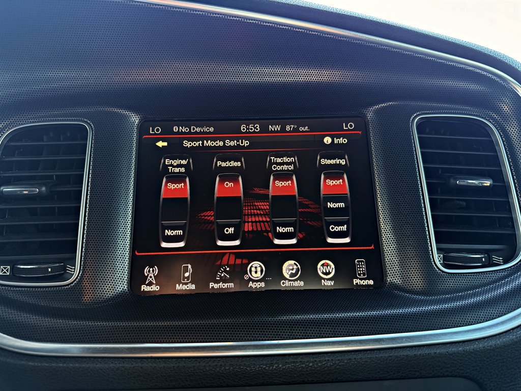 Used 2015 Dodge Charger R/T RWD image 29