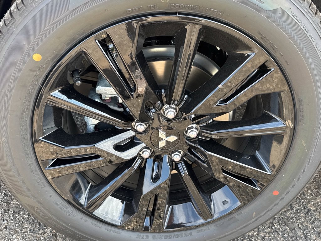 New 2026 Mitsubishi Eclipse Cross LE AWD/4WD image 43