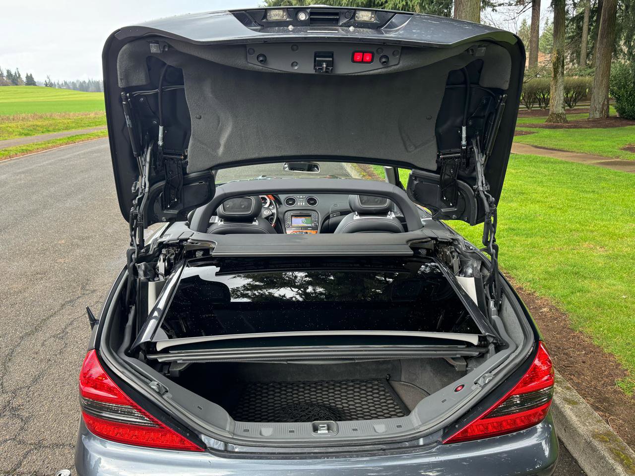 Used 2012 Mercedes-Benz SL 550 image 51