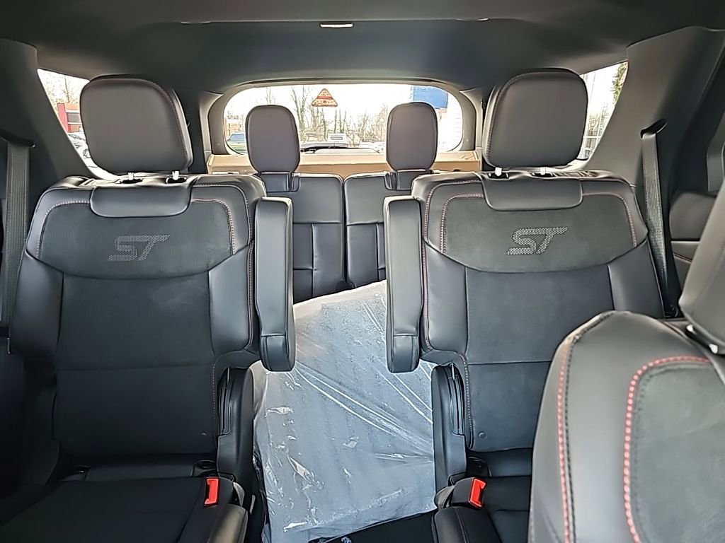 New 2026 Ford Explorer ST w/ Sun And Sound Package AWD/4WD image 10