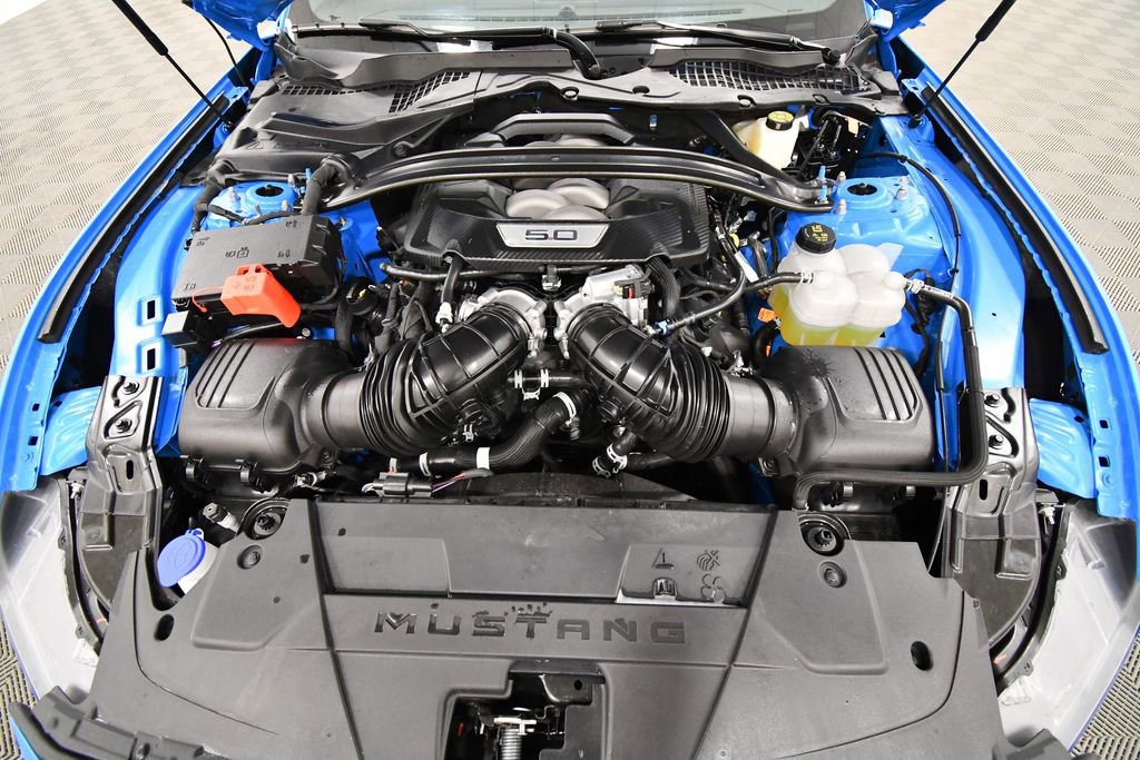 Used 2025 Ford Mustang GT Premium image 12