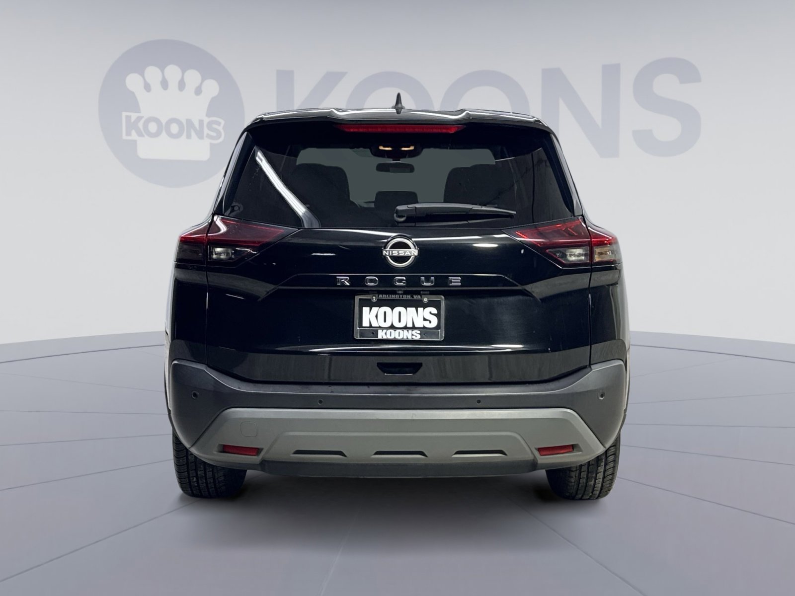 Used 2023 Nissan Rogue S image 11