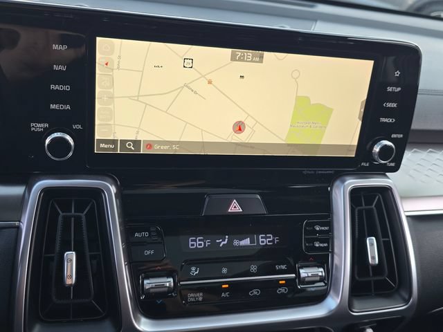 Used 2023 Kia Sorento EX w/ Panoramic Sunroof Package FWD image 16
